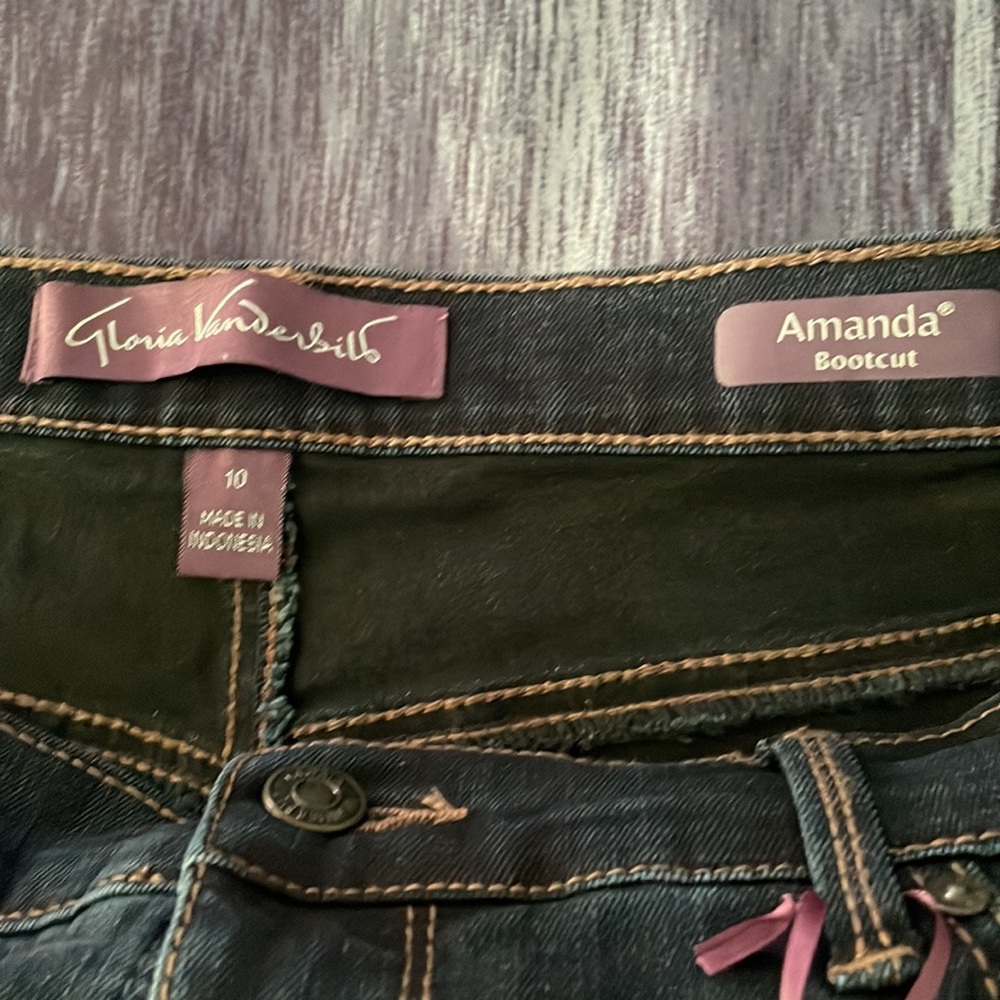 Gloria Vanderbilt Amanda bootcut NWT. Size 10 - Picture 3 of 3